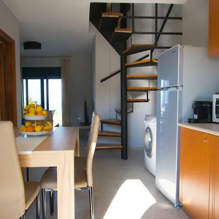 Plagia Shared Pool Maisonettes, Hanioti Casa de Férias